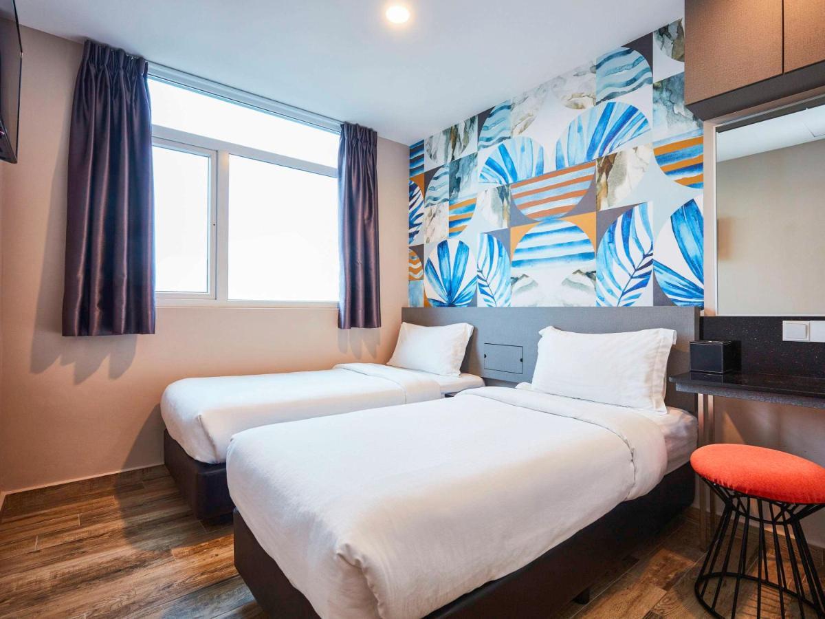 Ibis Budget Singapore Sapphire Екстериор снимка