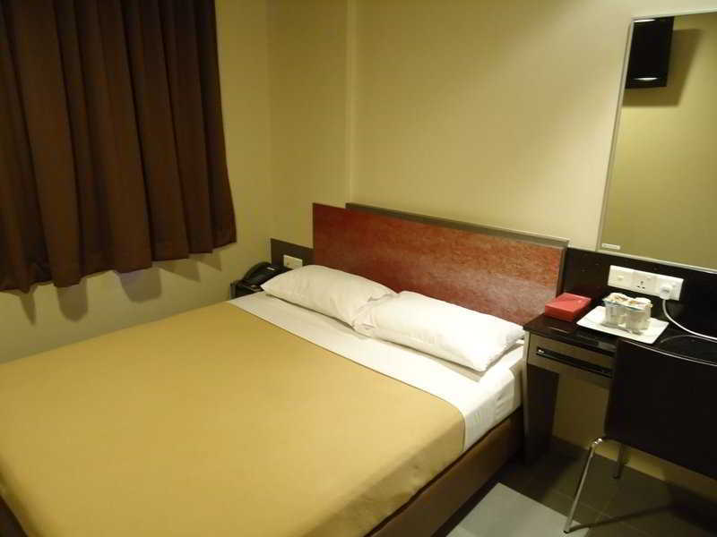 Ibis Budget Singapore Sapphire Екстериор снимка